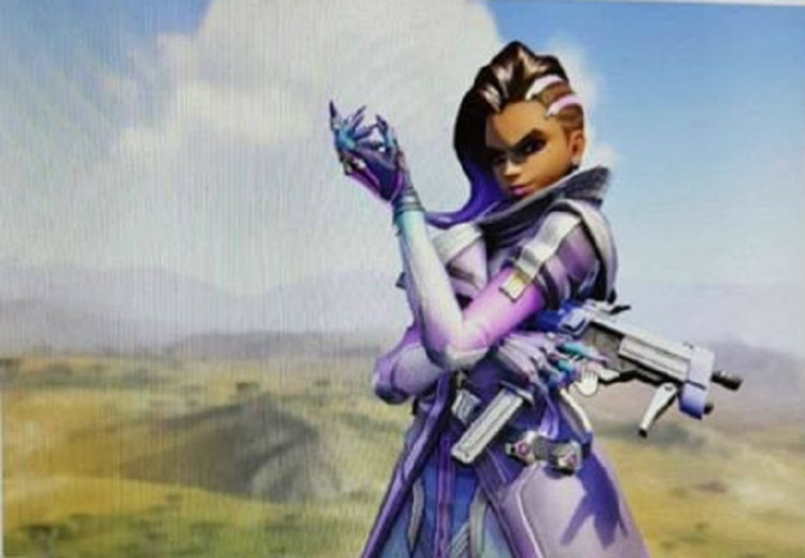 Sombra, the new Overwatch character. Photo credit: Perscitia / Reddit / Tech Times