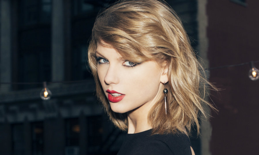 Swift will perform at a venue specially made for her the day before the Super Bowl LI. Photo credit: Playbuzz