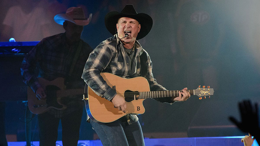 Garth Brooks has rescheduled his Orlando concert