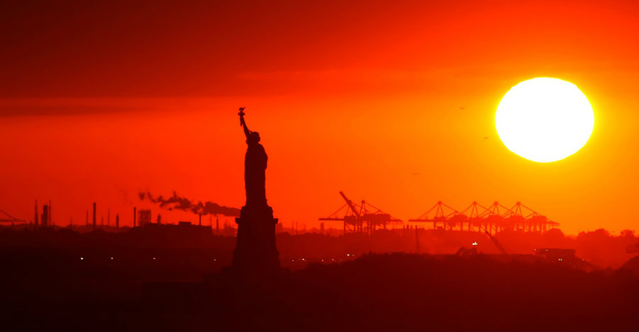 2016 ranked second warmest year in the United States history. Photo credit:  iStockphoto / Marcio Silva / The Daily Signal