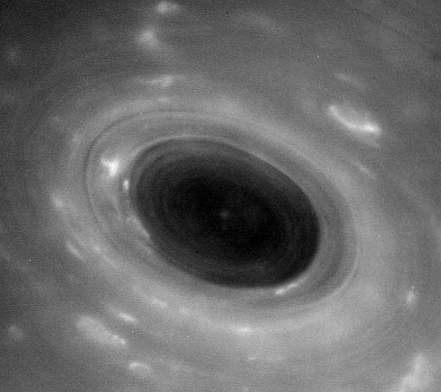 Cassini Saturn