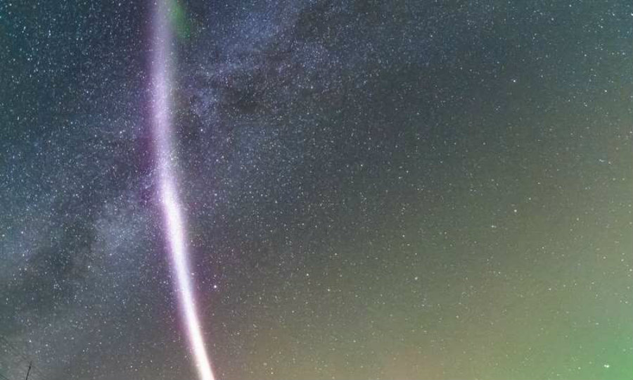 The beautiful atmospheric phenomenon "Steve" was first documented by a Facebook Group last year. Image credit: Dave Markel Photography / Phys.org