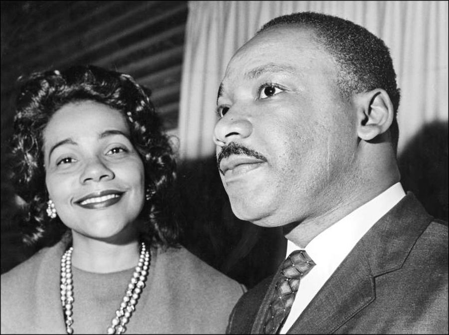 Coretta Scott King, who received threats from Father Aitcheson, next to her husband Dr. Martin Luther King. Image Credit: Heavy.com