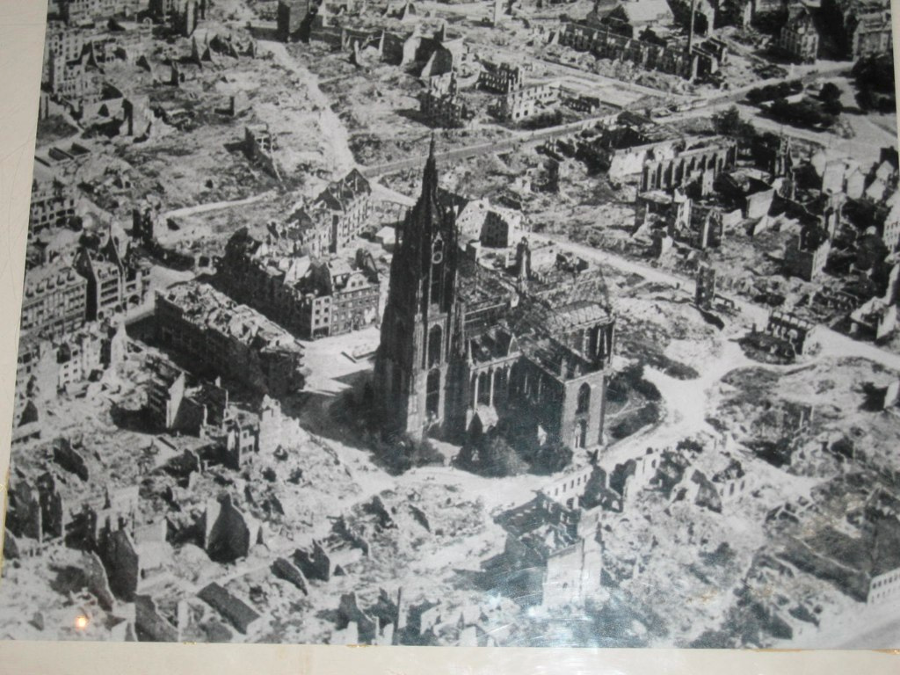 The city of Frankfurt during WWII. Image Credit: Martin Foot / Flickr