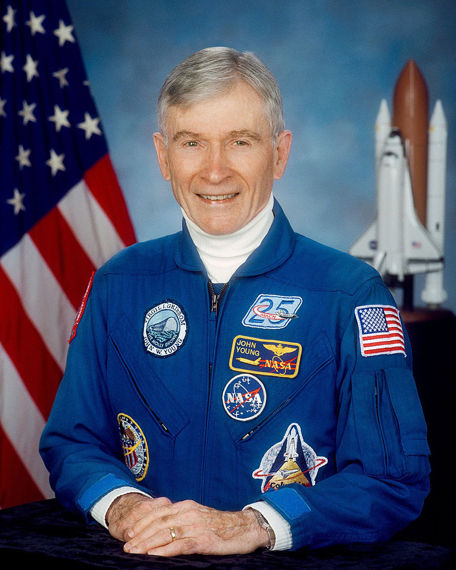 John W. Young dies at 87, NASA pilot, Six times to space, Shuttle missions