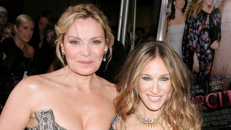 Sex and the City actresses, Kim Cattrall dubbed Sarah Jessica Parker as "hypocrite" and "cruel", Christopher or Chriss Cattrall found death in Canada