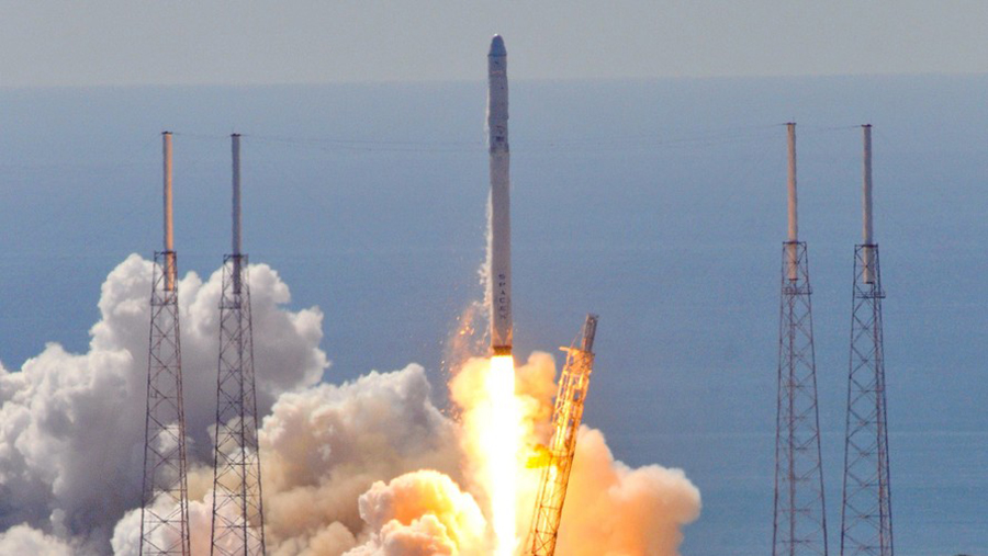 SpaceX delays the Falcon 9 Rocket launch, Internet worldwide, Nasa and Elon Musk's company