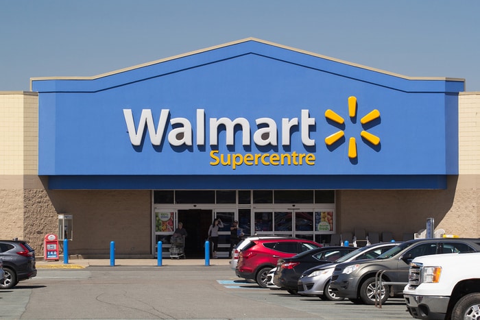 Walmart and Sam’s Club Workers to Begin Wearing Mandatory Face Masks From April 20