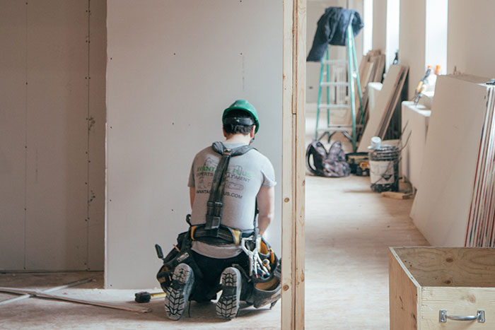 6 Ways to Increase Your Marketability in the Ohio Contractor’s Market