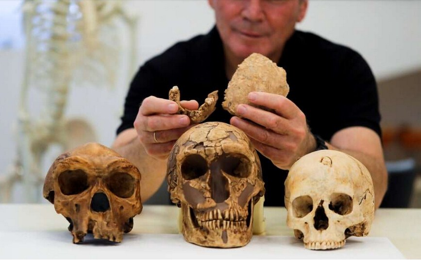 New Humans That Pre-existed Neanderthals 130,000 Years Ago Found In Israel