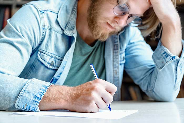 7 College Essay Writing Tips to Ace Your Next Assignment