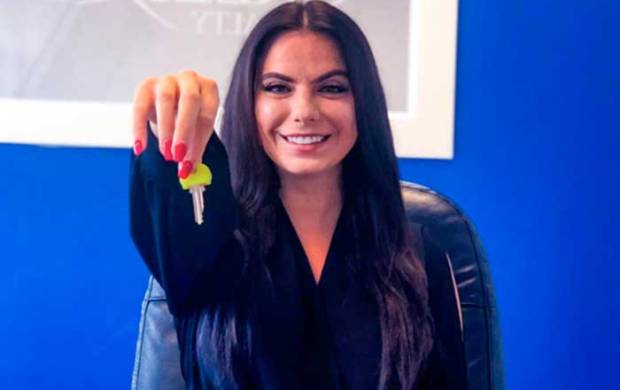 AnnaMarie DeFrank: How to Build Trust and Confidence in Every Transaction